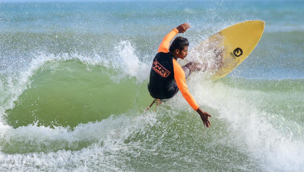 Surf'N Lanka - Surf School Hotel Weligama Kültér fotó