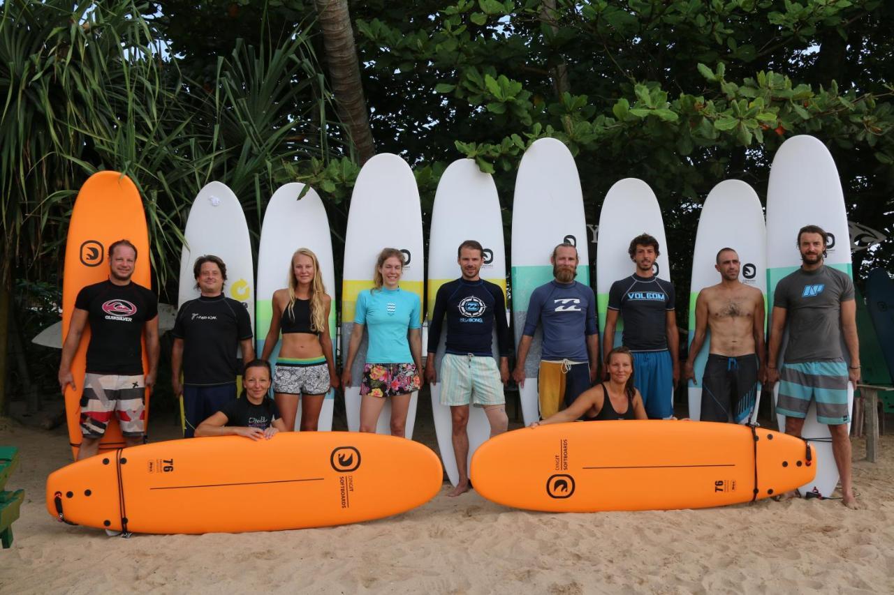 Surf'N Lanka - Surf School Hotel Weligama Kültér fotó